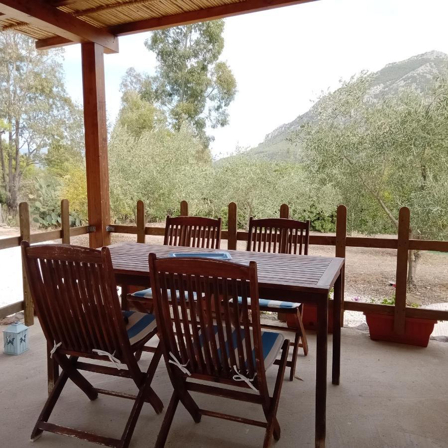 Casa Di Campagna Galtellì Eksteriør billede