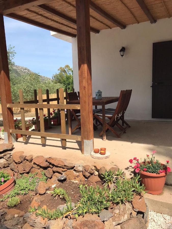 Casa Di Campagna Galtellì Eksteriør billede